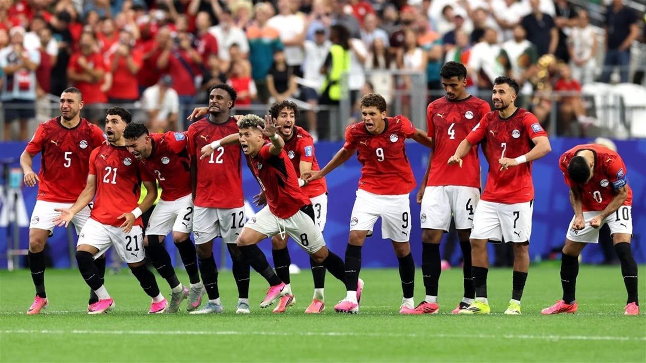 لاعبو منتخب مصر يتفاعلون مع تهنئة الرئيس السيسي بإنجاز كأس العالم