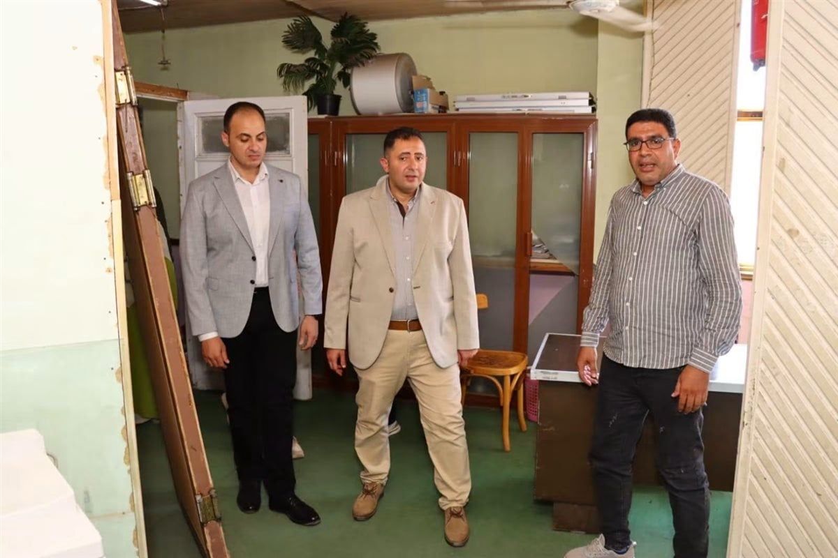 محافظ دمياط يتفقد مديرية الإسكان في جولة ميدانية