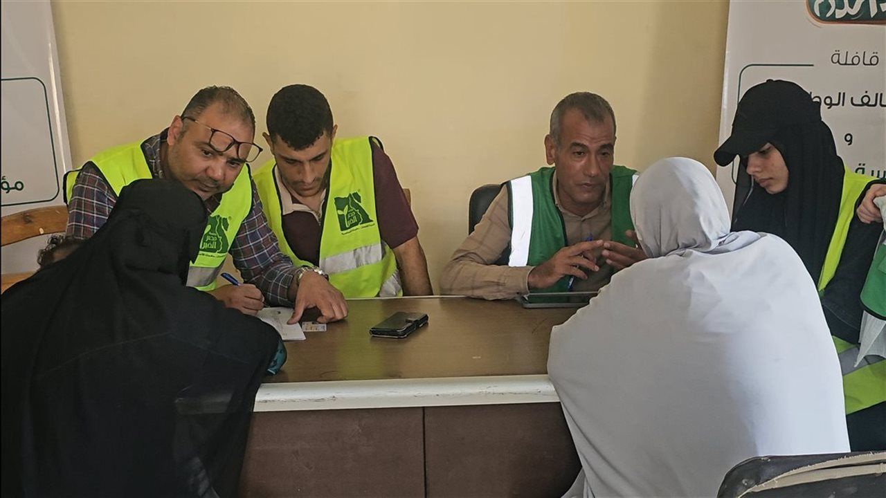 "من الدعم للإنتاج".. تمكين اقتصادي لسيدات باروط لإقامة مشروعات جديدة