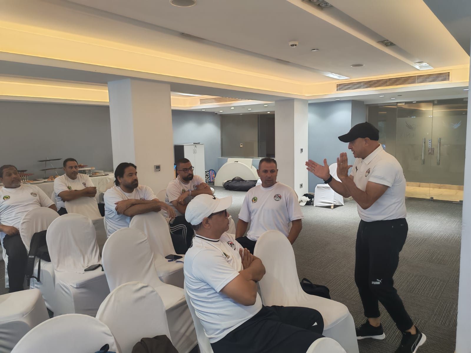 كمال عبد الواحد