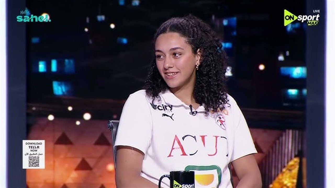 والدة زينة عمرو: طلبت منها قبل السفر التأهل لنصف النهائي وأفضل "فرود" في العالم
