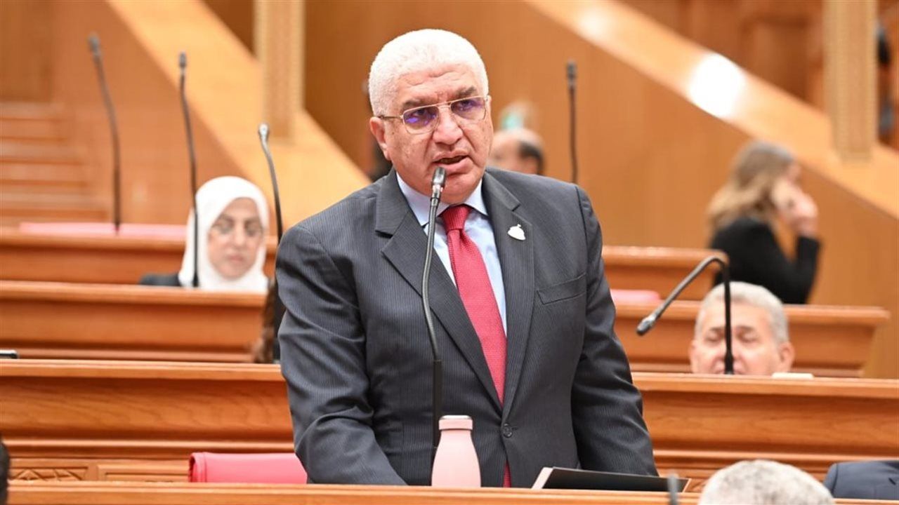 وكيل «إفريقية النواب» يطالب بكشف ثغرات منظومة التمويل وحماية المواطنين