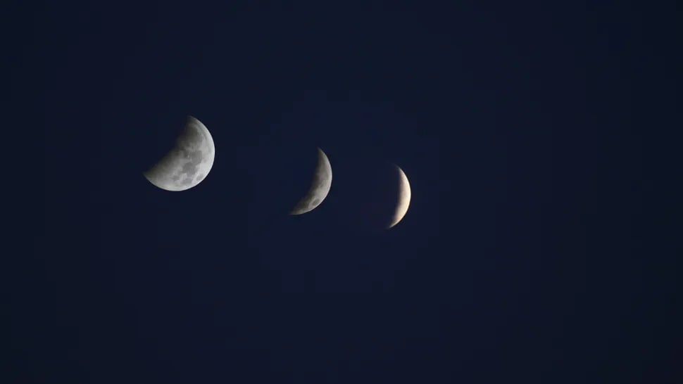 خسوف القمر 4 خسوف القمر 4