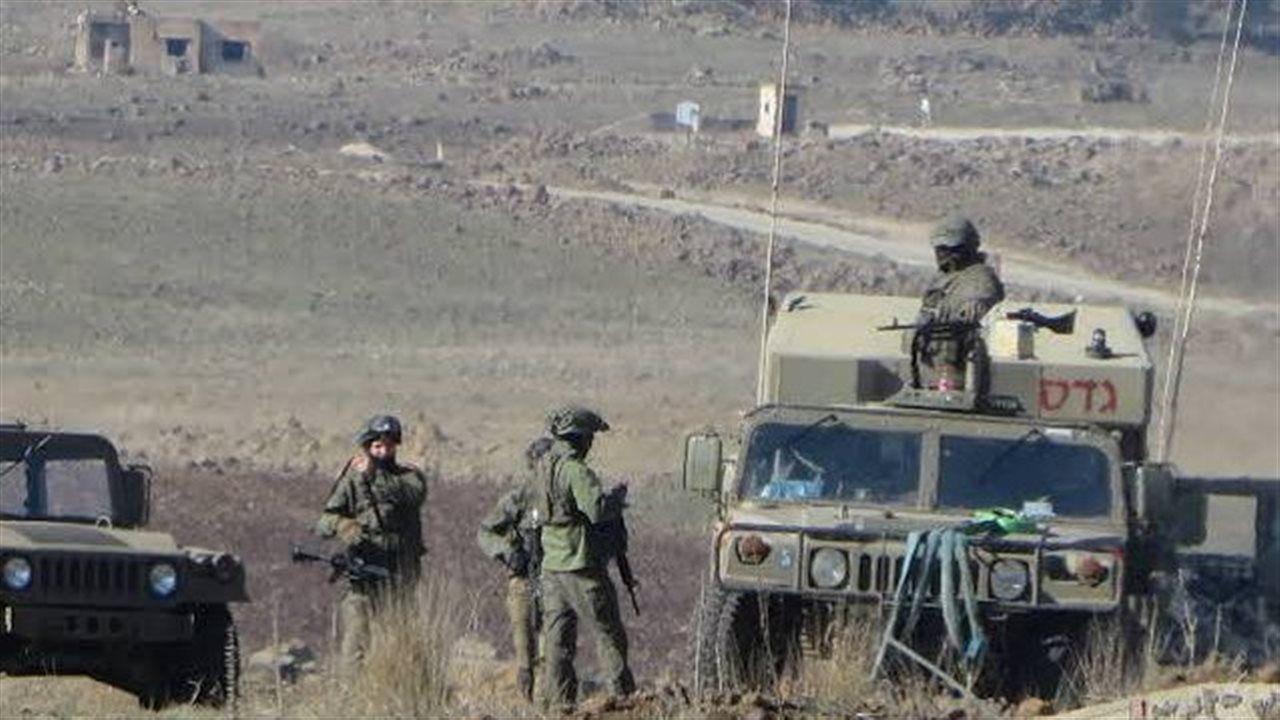 الاحتلال يستهدف بلدة بيت جن والتلال الحمر في ريف دمشق الغربي بقذيفتين