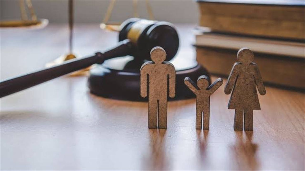 الطلاق الغيابي دون علم الزوجة.. كيف تعرف أن الطلاق تم رسميًا؟