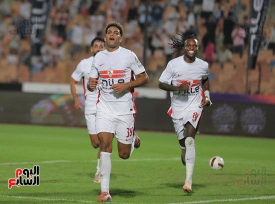 محمد السيد يحتفل بهدفه (2) محمد السيد يحتفل بهدفه (2)
