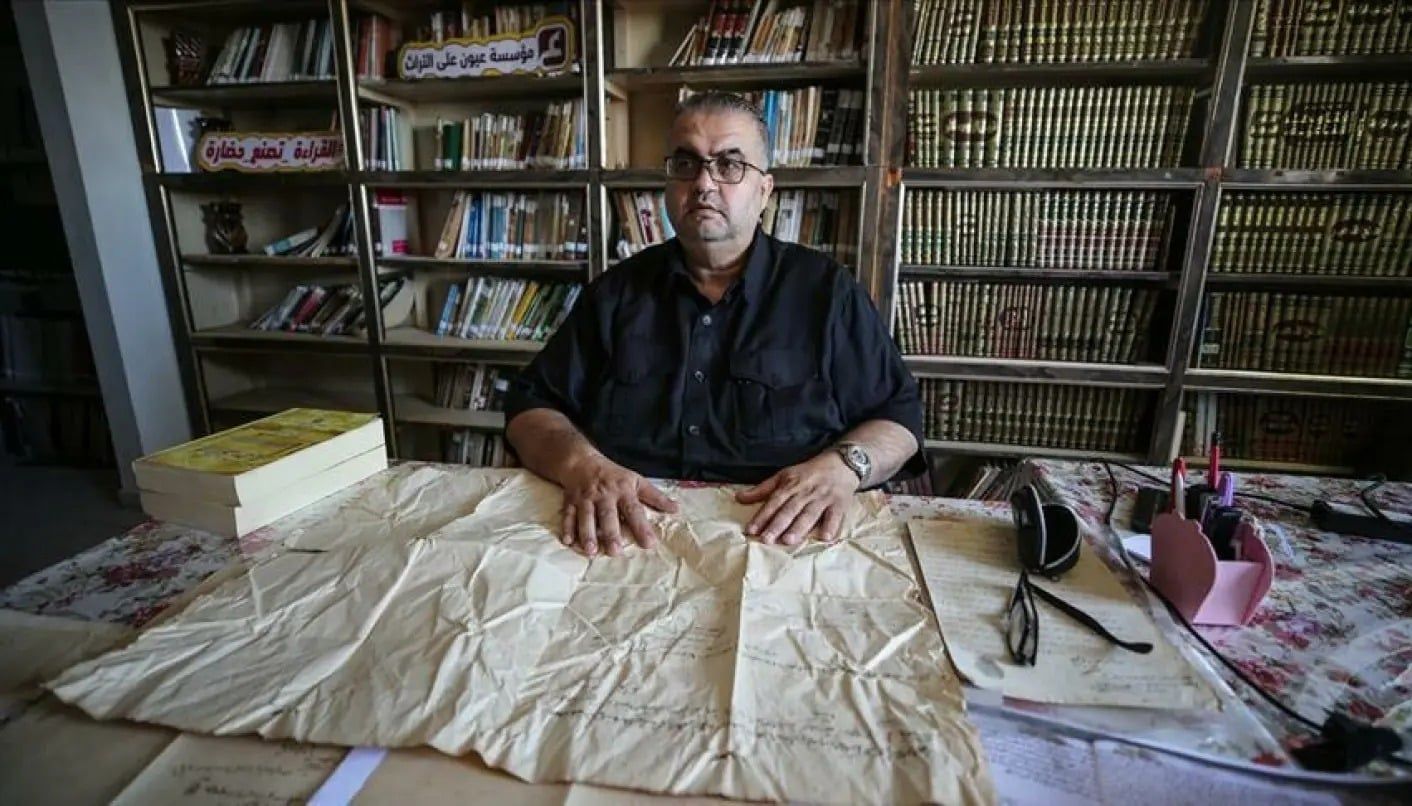 عبد اللطيف أبو هاشم عبد اللطيف أبو هاشم