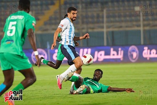 بيراميدز وجورماهيا الكيني (3)