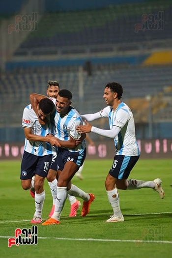 الفرحه بالهدف