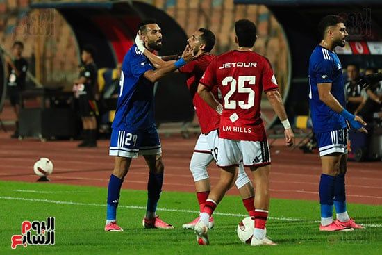 أعتراض من لاعبي أبو قير أعتراض من لاعبي أبو قير