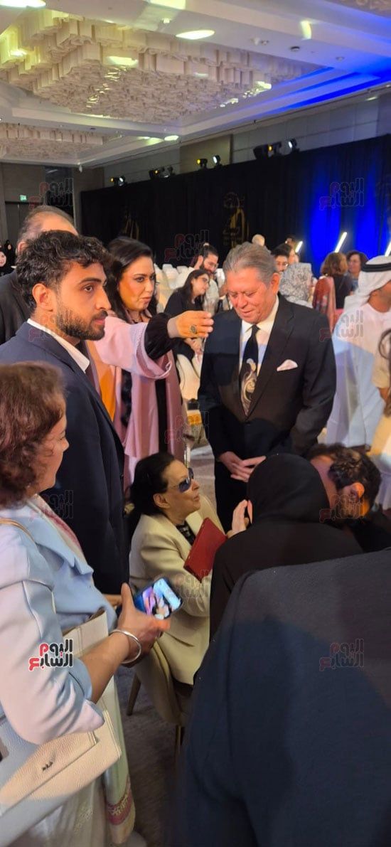 أحدث ظهور للفناة نجاة عقب تكريمها فى معرض أبو ظبى (3)