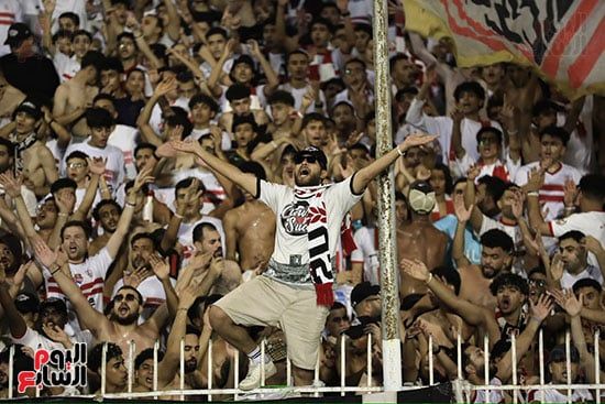 جماهير الزمالك في استاد المحلة (2)