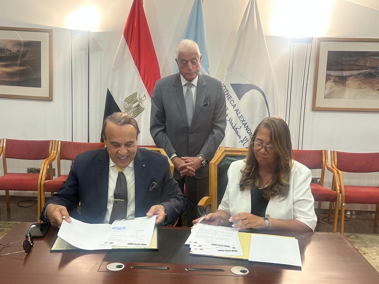 خالد فودة يشهد توقيع اتفاقية تعاون بين الاتحاد المصري للدارتس ونادي بايونيرز (4)
