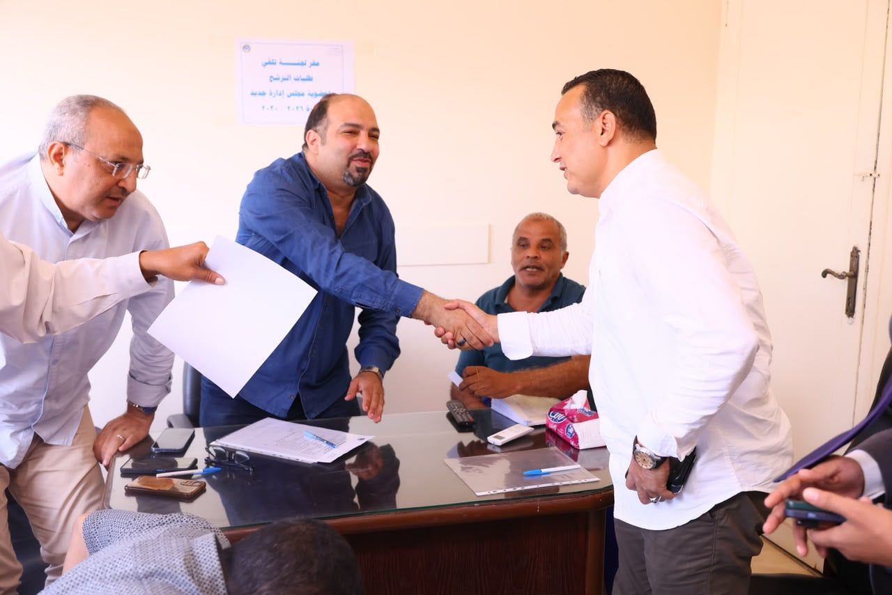 محمد أبوعوض يتقدم بأوراق ترشحه لعضوية مجلس إدارة نادي الترسانة (14)