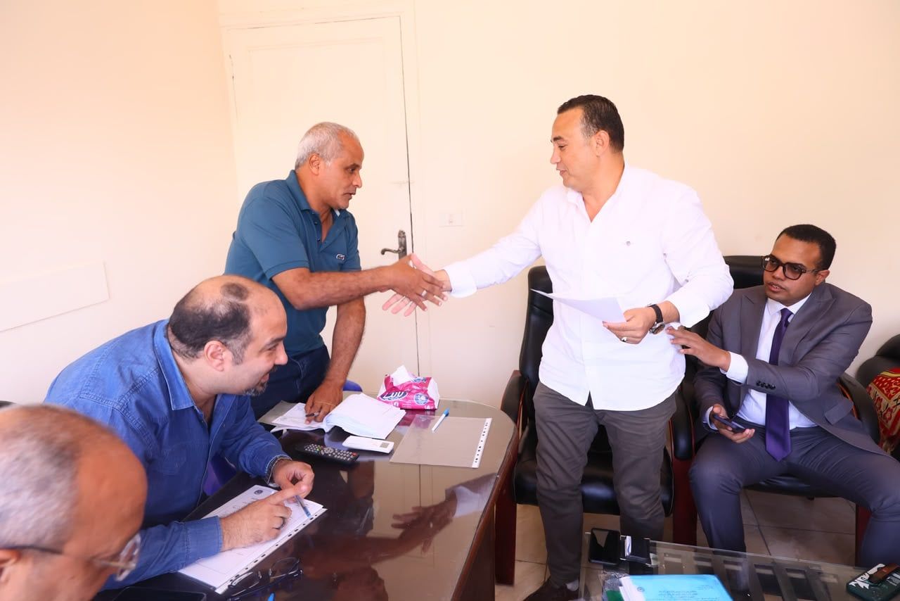 محمد أبوعوض يتقدم بأوراق ترشحه لعضوية مجلس إدارة نادي الترسانة (10)
