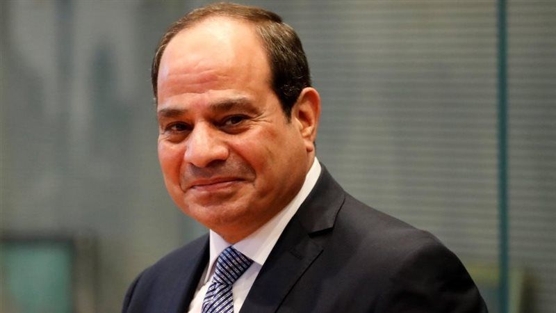 السيسي يجتمع مع مدبولي ومجلسي الوزراء والمحافظين وقادة القوات المسلحة