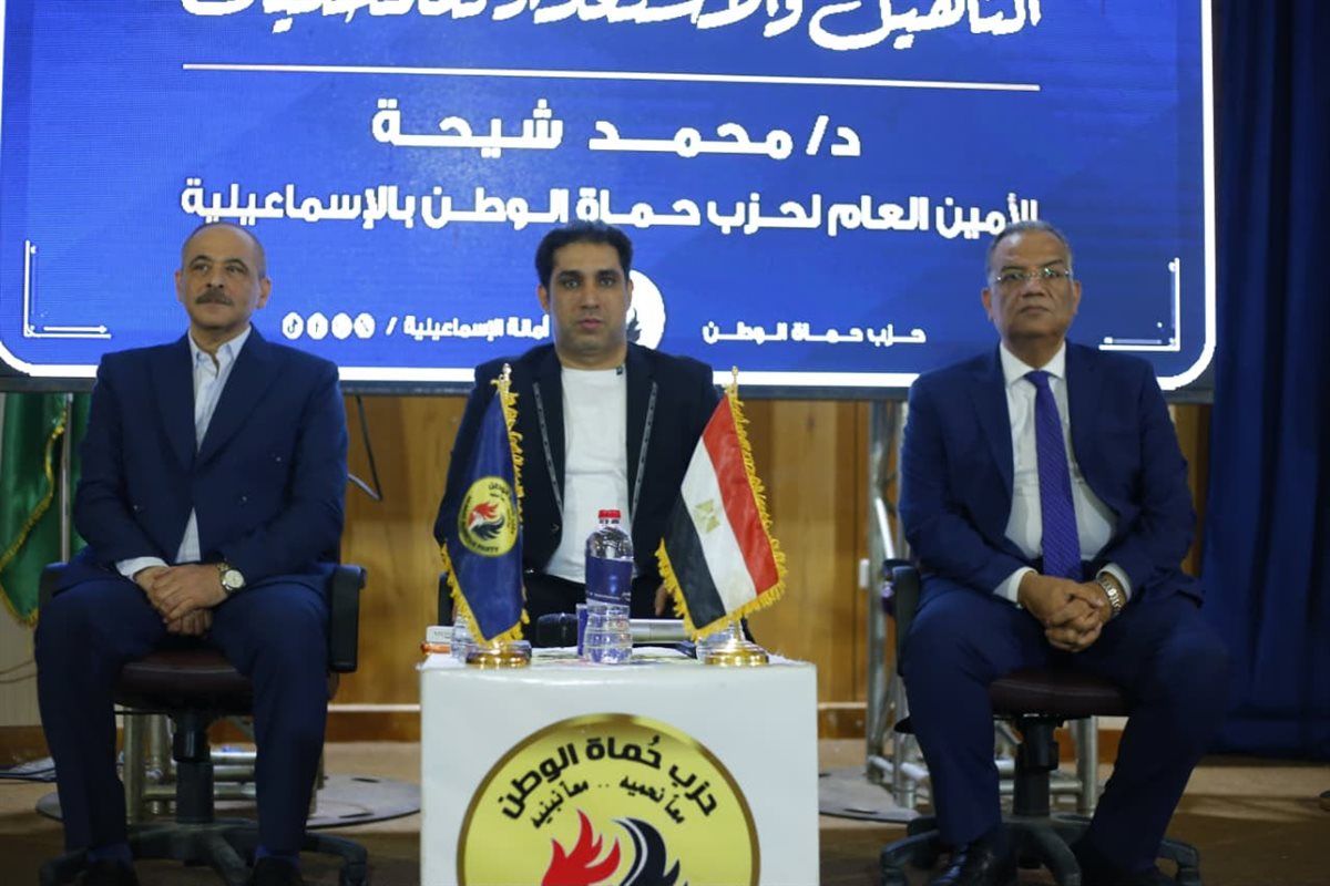 الدكتور مسلم خلال الندوة 