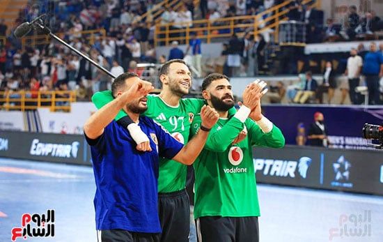 فوز فريق الأهلى لكرة اليد علي نظيره الزمالك (2) فوز فريق الأهلى لكرة اليد علي نظيره الزمالك (2)