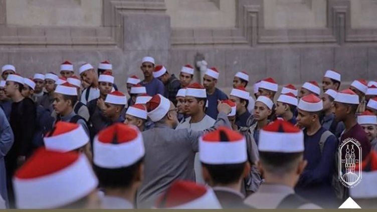 وعي المصريين خط الدفاع الأول.. خطة المؤسسات الدينية لتنفيذ توجيهات الرئيس.. رسائل من المنابر وحملات للتواصل المباشر مع المواطنين.. وتعزيز ثقافة الحفاظ على الدولة والتحذير من هدم مقدرات الوطن