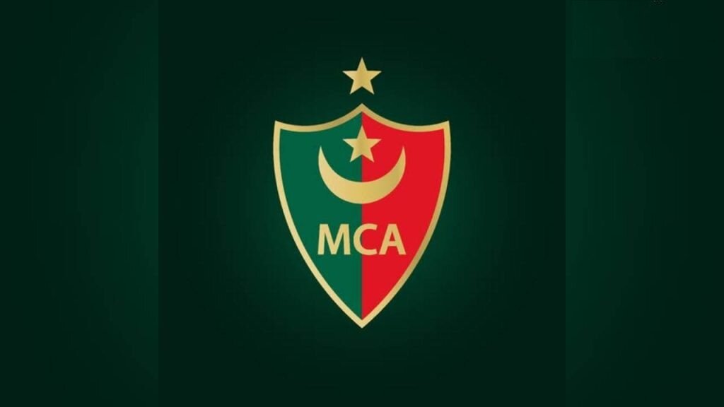 مولودية الجزائر تعلن عن تعثر مفاوضاتها مع عامر منسول