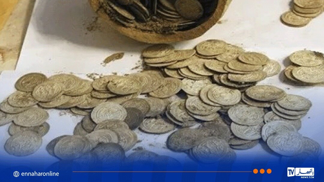 شرطة تلمسان تحجز 100 قطعة نقدية أثرية تعود إلى الحقبة العثمانية