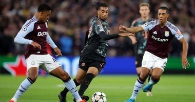 أوليسي يحصد جائزة لاعب الشهر في الدوري الألماني