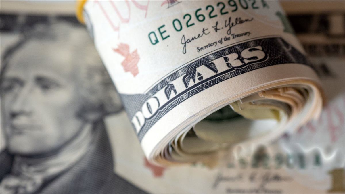 سعر الدولار مقابل الجنيه فى البنوك المصرية اليوم الجمعة