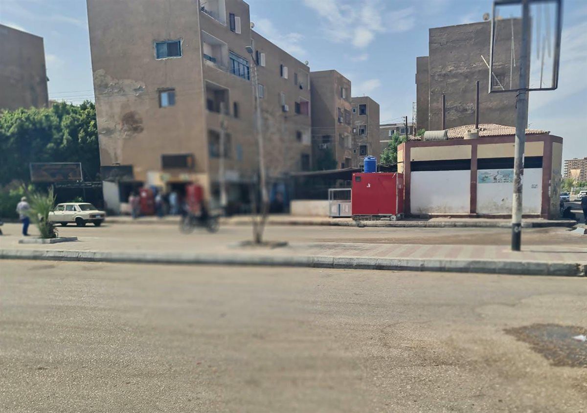 إصلاح الكسر والتعامل مع مصدر تسريب المياه على الفور، فيتو