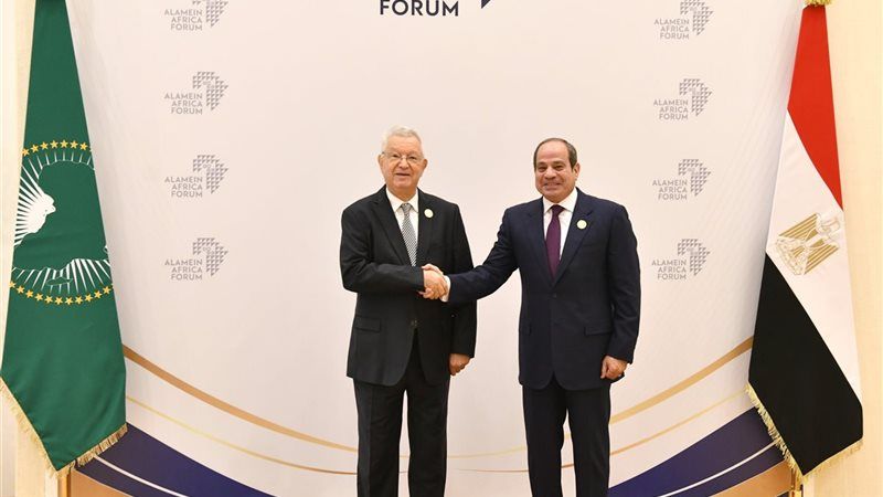السيسي: بناء اقتصاد قائم على المعرفة والاستثمار في الإنسان وتمكين الشباب ركائز أساسية لتحقيق التنمية المستدامة