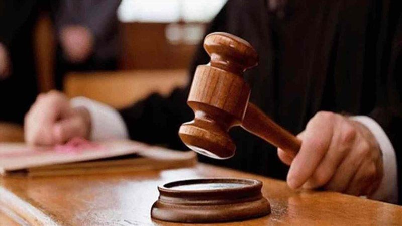 طلبت مصاريف المنزل فخلع أظافرها، السجن 15 عاما لعامل قتل زوجته في المنيا