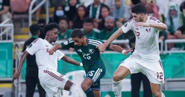 السعودية ضد الإمارات.. دونيس يستقر على الدفع بـ حسان تمبكتي مع الأخضر