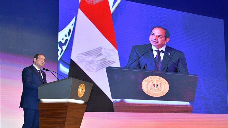 السيسي: إدارة الموارد المائية المشتركة اختبار حقيقي لقدرتنا على التكامل الأفريقي