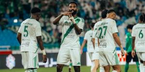 أهلي جدة يقتحم المربع الذهبي بعد تجاوزه النجمة