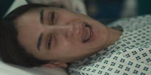 مسلسل لا ترد ولا تستبدل الحلقة الجديدة.. هل تتورط دينا الشربيني مع سمسار الكلية؟