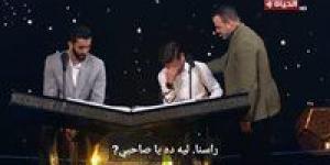 انهيار علي محمد بعد خروجه من "دولة التلاوة".. ومصطفى حسني يواسيه