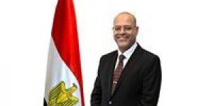 قانون العمل الجديد يدخل حيز التنفيذ.. وزير العمل يحدد رسميًا جهات تقديم الخدمات