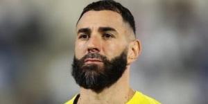 قلق فى الاتحاد بعد إصابة كريم بنزيما واستبداله أمام ضمك