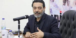 عبد الوهاب داود: الفن والقصة القصيرة يقومان على التجريب ولا مكان لقيود القوالب التقليدية