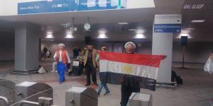 الثقافة تفاجئ جمهور محطة إمبابة لمترو الأنفاق بعرض للسمسمية