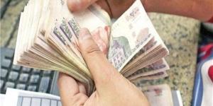 خبير اقتصادي عن حزمة الأجور الجديدة: الحكومة تحاول تحقيق توازن دقيق (خاص)