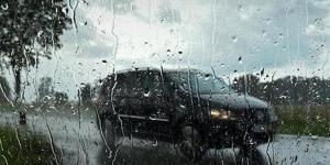 بتمطر عندك؟.. أمطار ورياح وسحب رعدية في القاهرة الآن (فيديو)