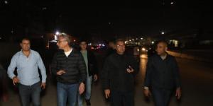 جولة موسعة لمحافظ الجيزة لمتابعة الالتزام بقرارات الغلق