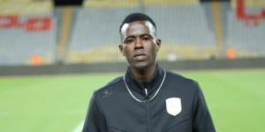 بابا كار نداى يحصل على جائزة أفضل لاعب فى مباراة فاركو والمحلة