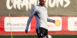 الأهلى يستأنف تدريباته لمواجهة سيراميكا بمشاركة الدوليين وظهور عبد الحفيظ.. صور