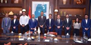 محافظ جنوب سيناء يبحث تعزيز التعاون في مشروعات الطاقة الجديدة مع تحالف «جيلا/ إنترو»