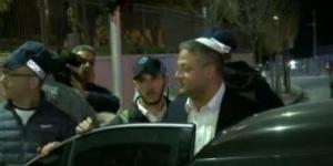 وزير الأمن القومي الإسرائيلي يقتحم المسجد الأقصى بحراسة مشددة من الاحتلال