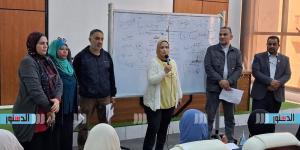 مدير تعليم مطروح تتابع فعاليات المراجعة النهائية لطلاب الشهادة الثانوية