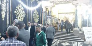 أحمد هنو ووليد قانوش وخالد سرور فى عزاء زينب السجينى بمسجد عمر مكرم