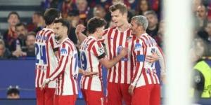أتلتيكو مدريد يعبر برشلونة 2-0 ويضع قدما بنصف نهائى دورى الأبطال.. فيديو