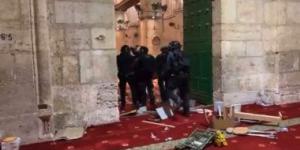 قوات الاحتلال الإسرائيلي تعتقل سيدتين من باحات المسجد الأقصى